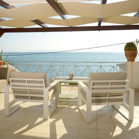 Agali 1 Superior Maisonette Kalamata Bagian luar foto