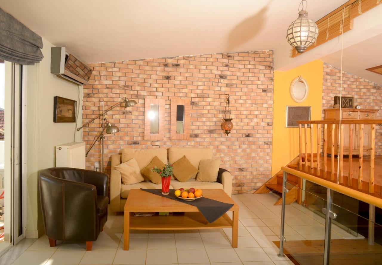 Agali 1 Superior Maisonette Kalamata Bagian luar foto