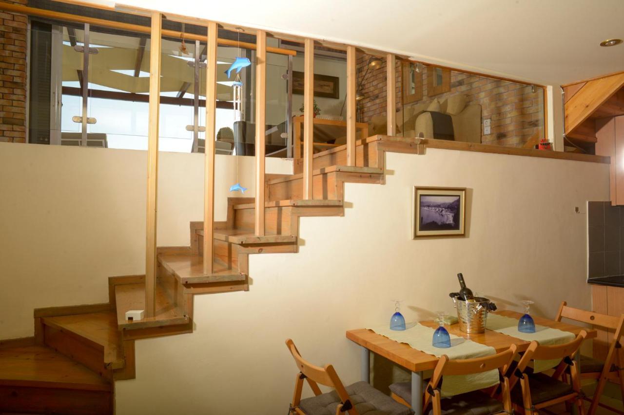 Agali 1 Superior Maisonette Kalamata Bagian luar foto