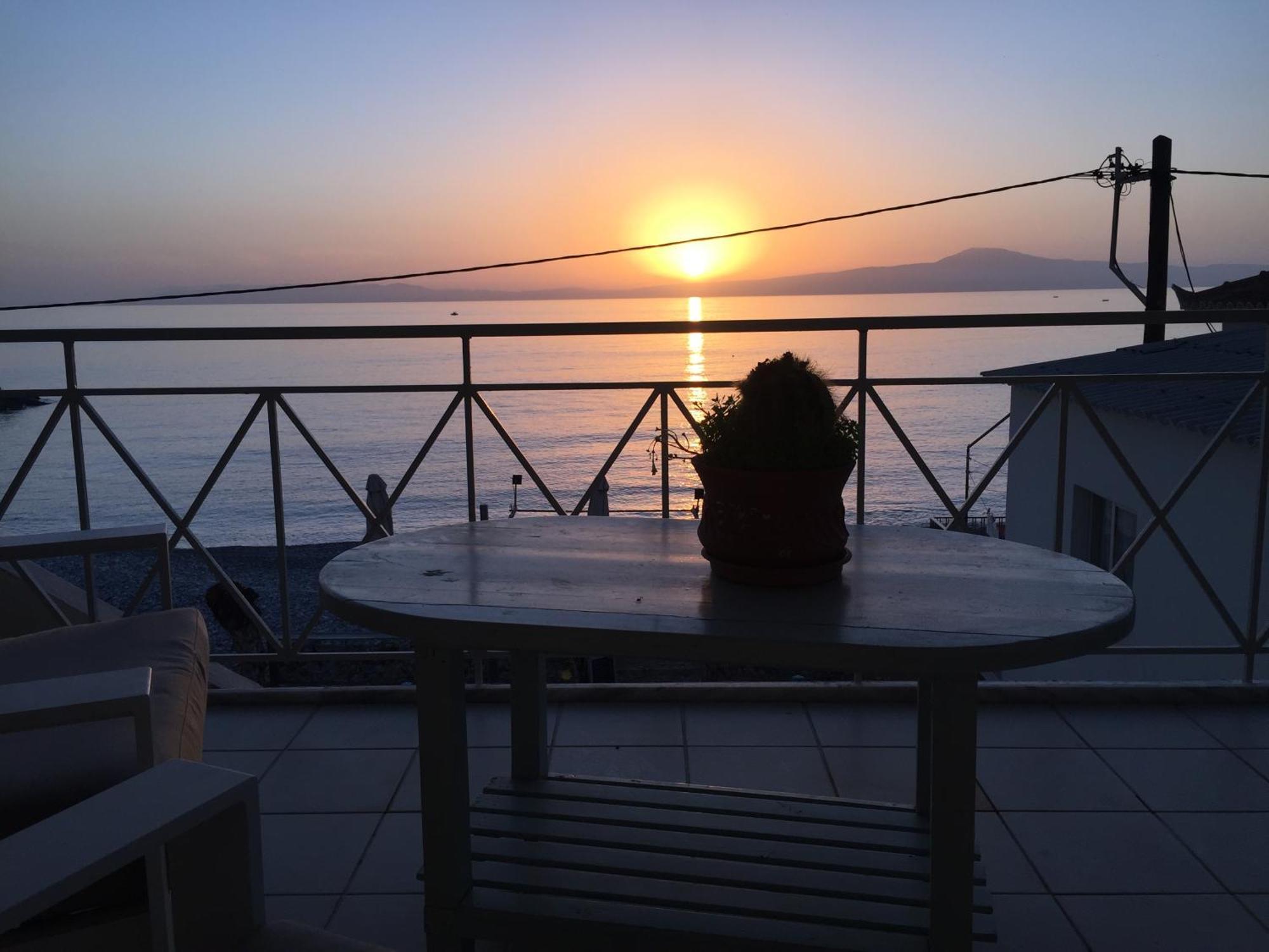 Agali 1 Superior Maisonette Kalamata Bagian luar foto