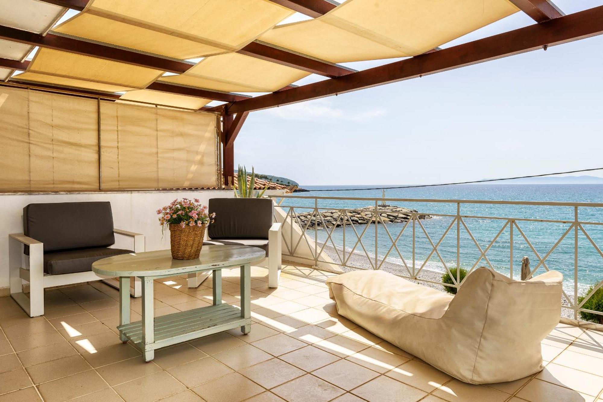 Agali 1 Superior Maisonette Kalamata Bagian luar foto